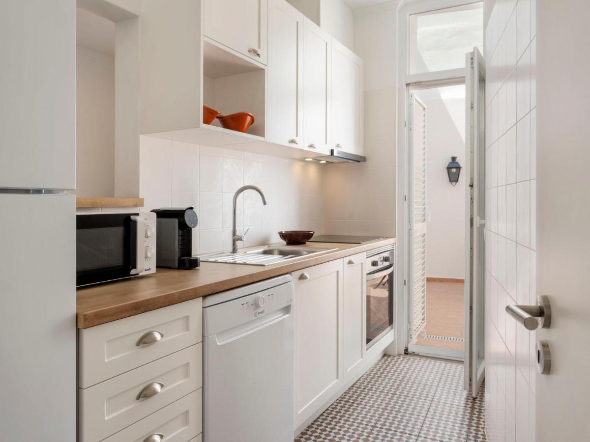Dona Ana By Interhome Apartment Lagos